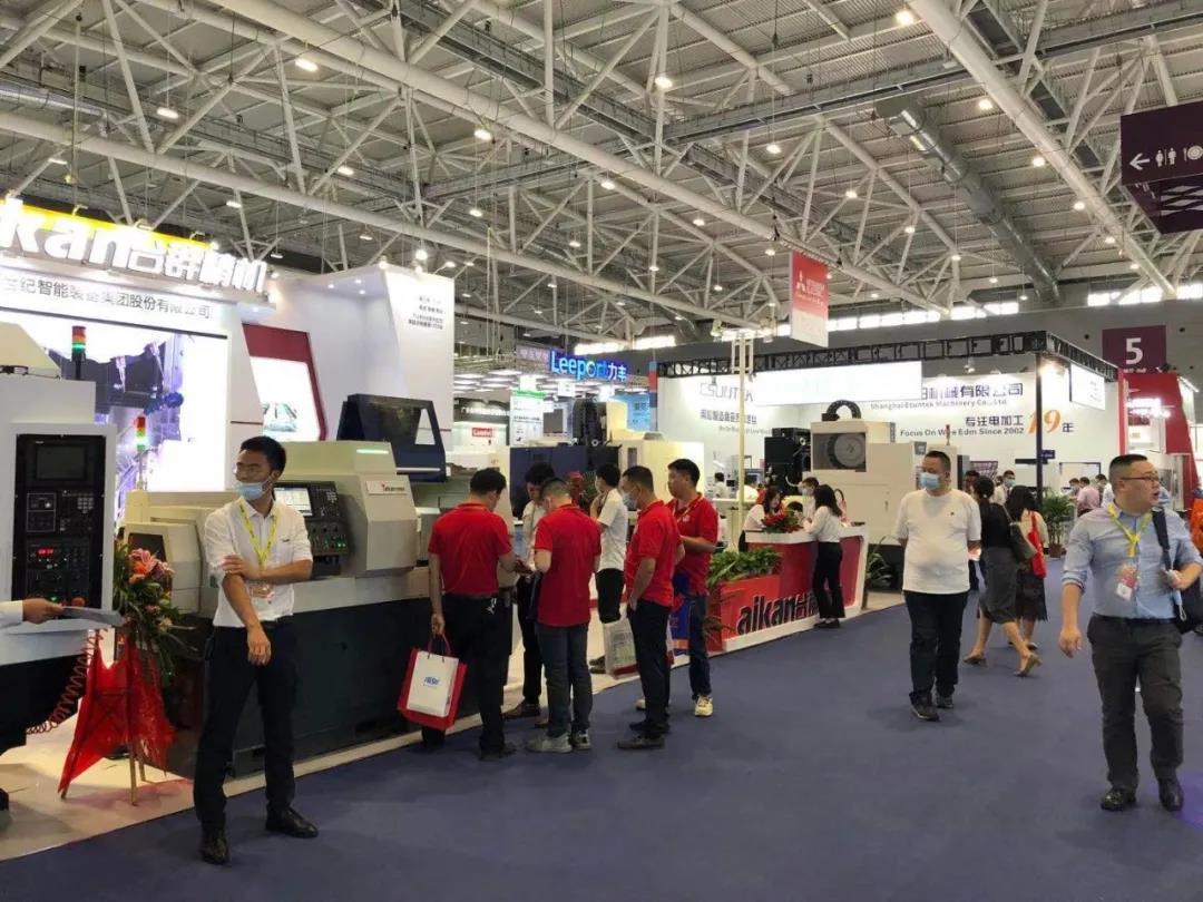 ���μ���ag8����